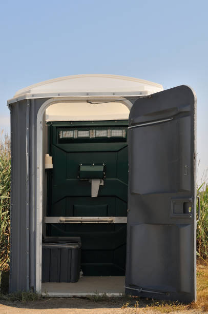 Best Porta potty delivery and setup  in Highlands, NC